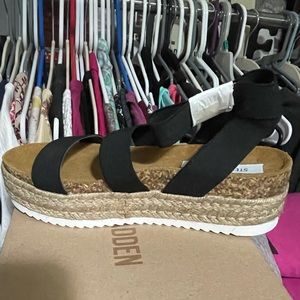 Steve Madden Kimmie Black 9 NWB